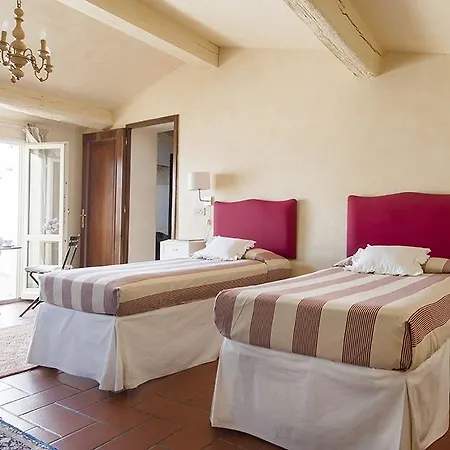 Guest house The Heart Of With View *